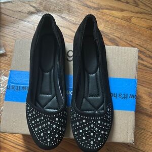 Elegant Black Studded Women's Flats